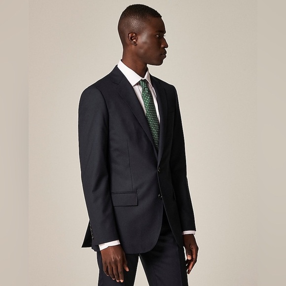 J. Crew Ludlow Slim-fit suit jacket in Italian wool in Navy Blue Size 42R - Picture 3 of 16